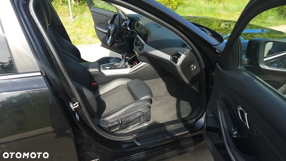 BMW Seria 3 318d Advantage - 19