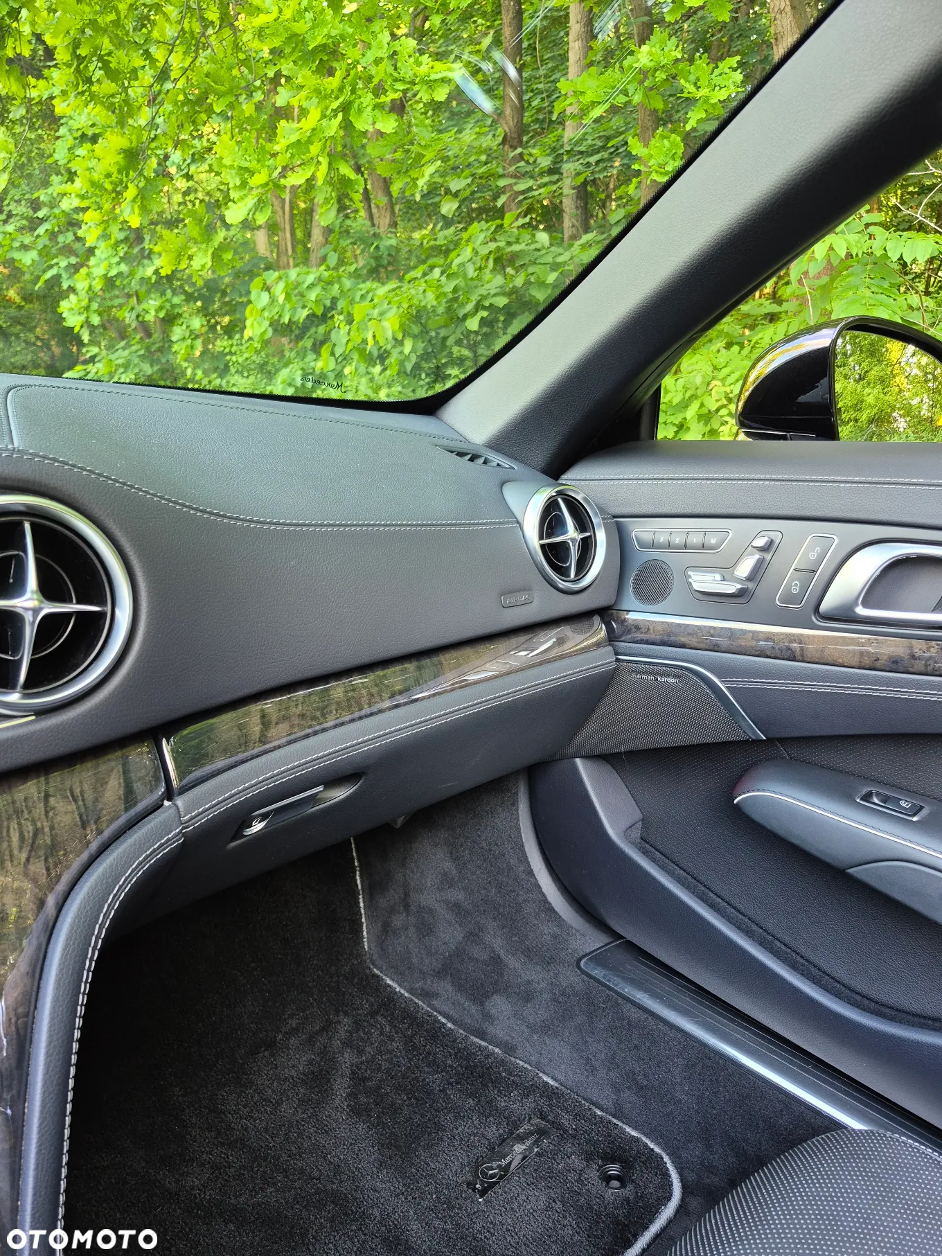 Mercedes-Benz SL 500 - 35