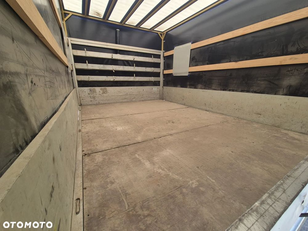 Ford Transit - 7