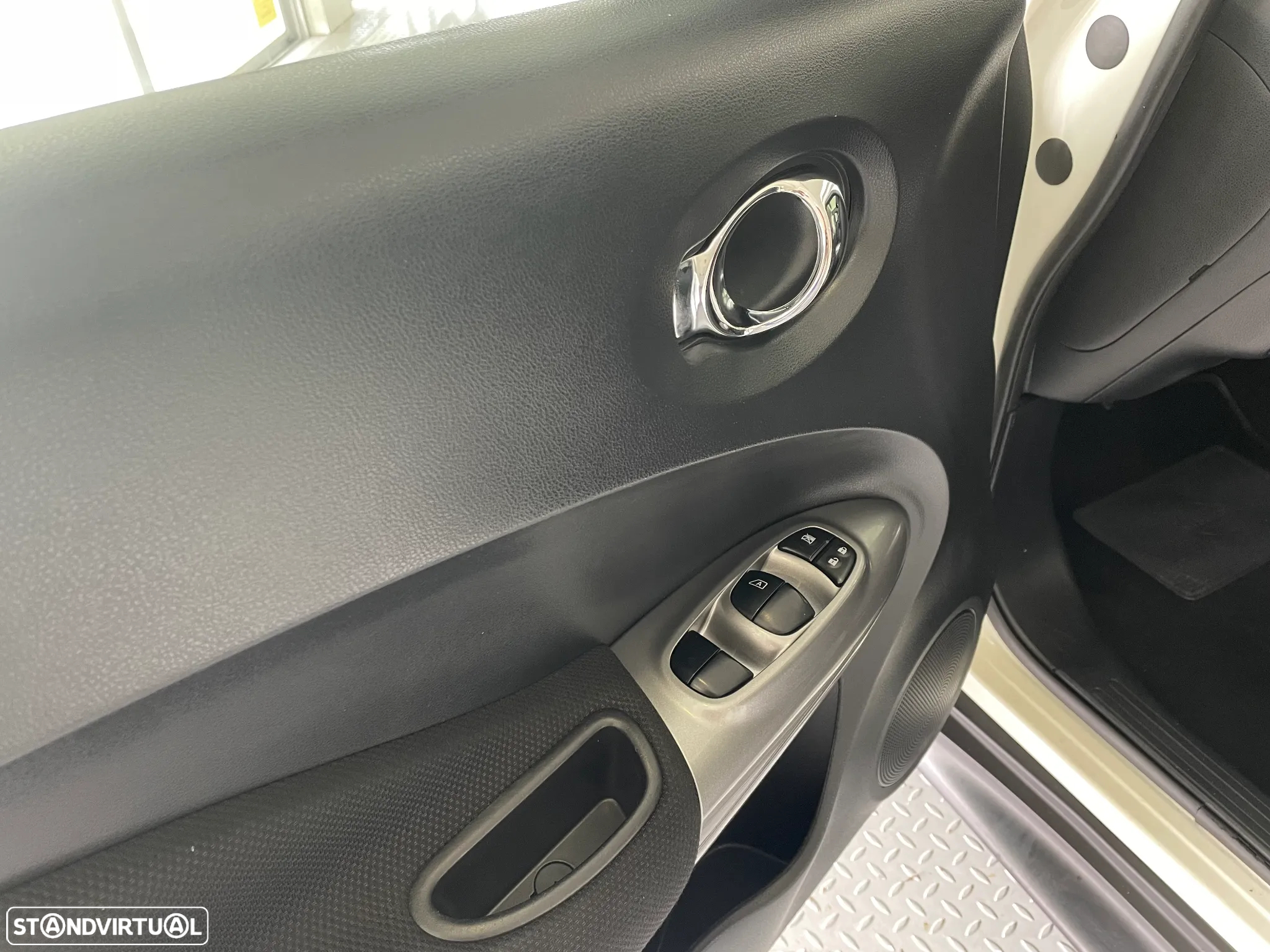 Nissan Juke 1.5 dCi Acenta Connect - 8