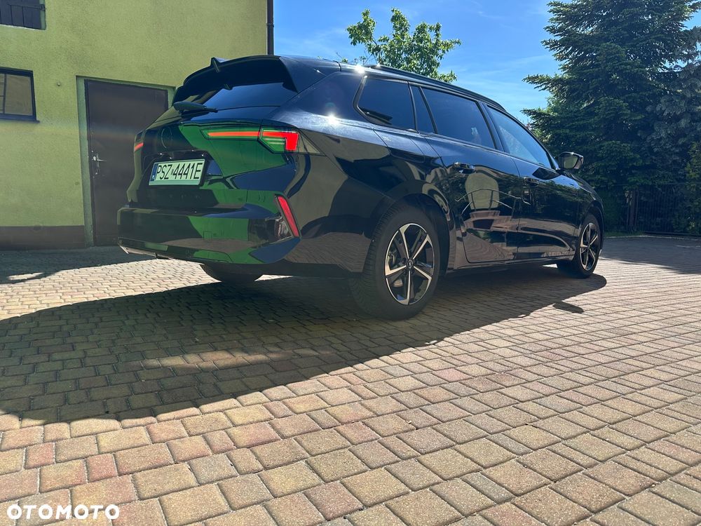 Opel Astra 1.2 Turbo Automatik GS - 10