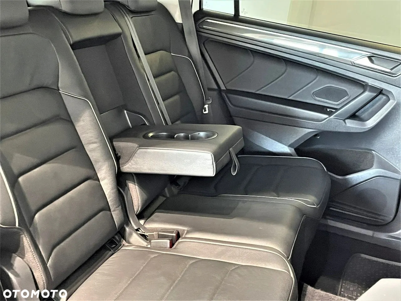 Volkswagen Tiguan Allspace 2.0 TDI 4Mot SCR Highline DSG - 35