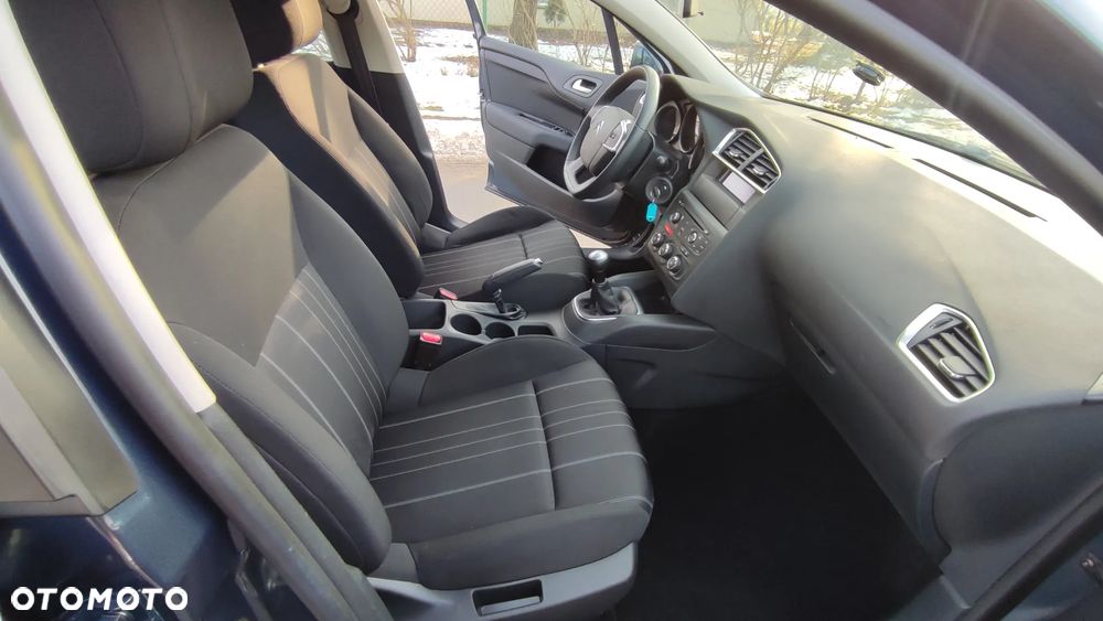 Citroën C4 HDi 90 Attraction - 11