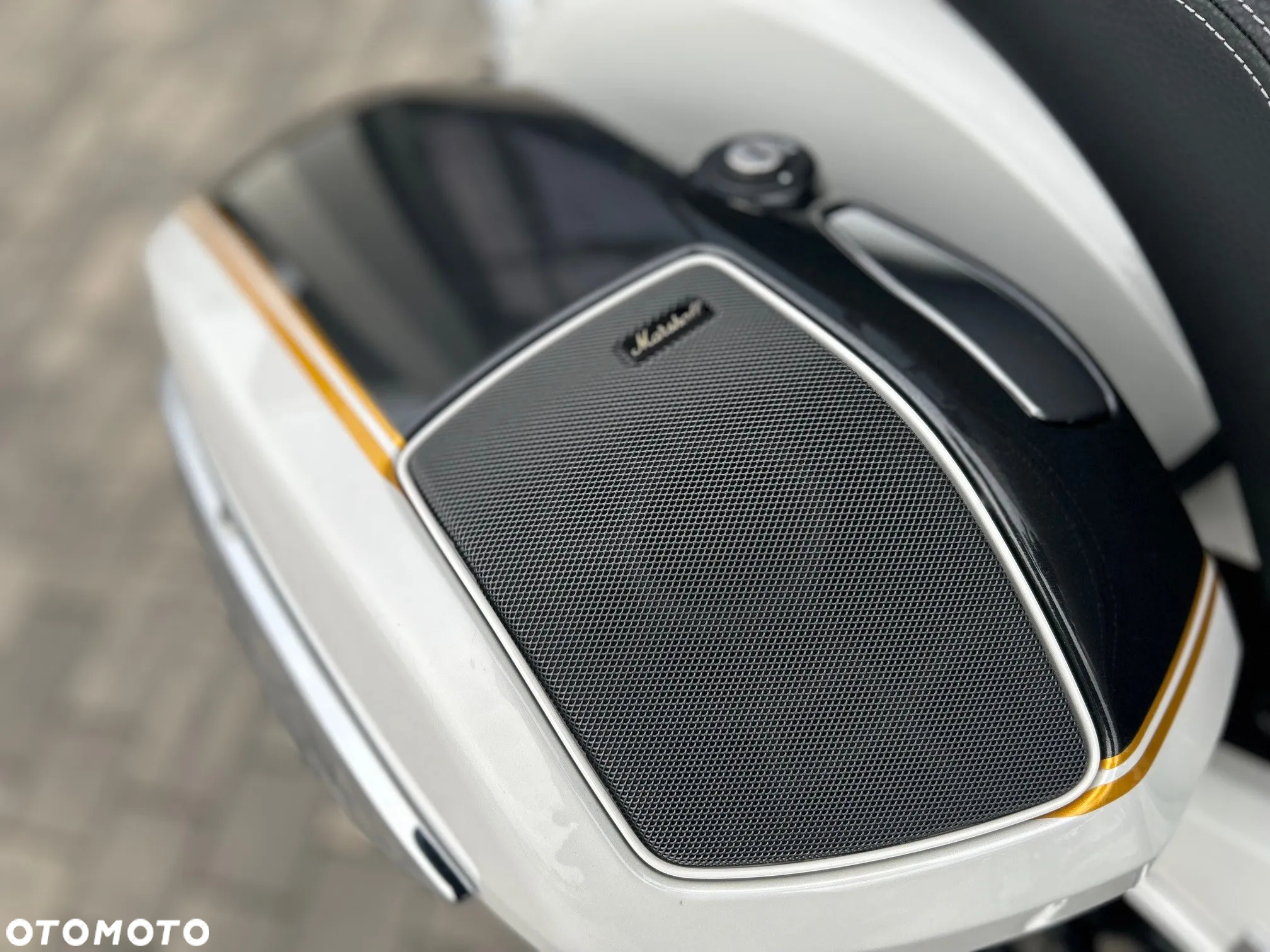 BMW R - 11