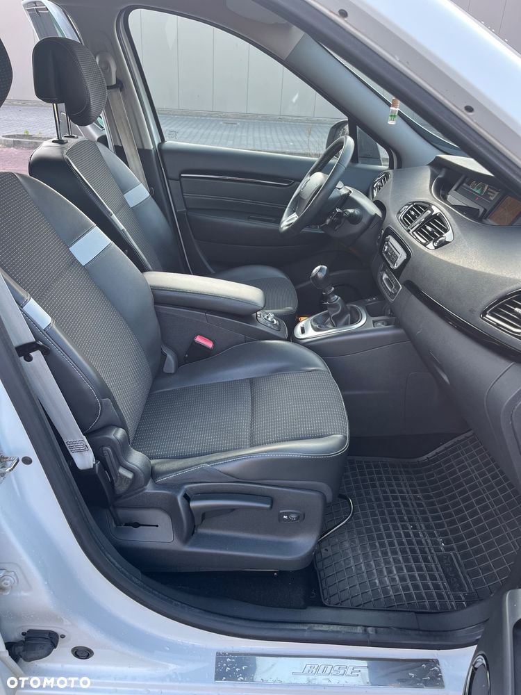 Renault Scenic TCe 130 Bose Edition - 5