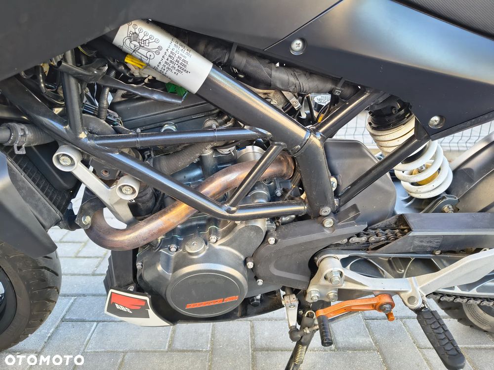 KTM Duke 125 - 11