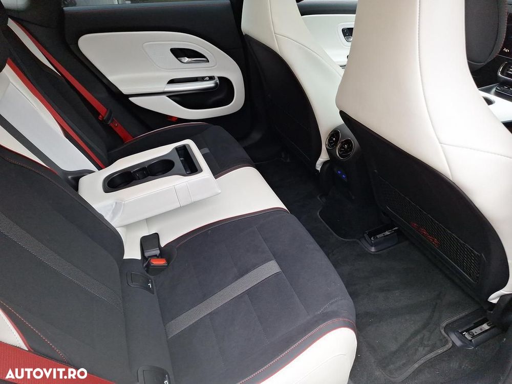 Mercedes-Benz CLA - 14