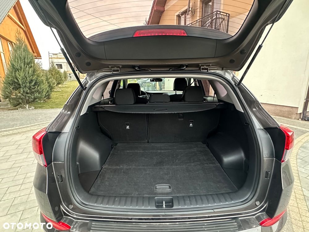 Hyundai Tucson blue 1.7 CRDi 2WD Trend - 8