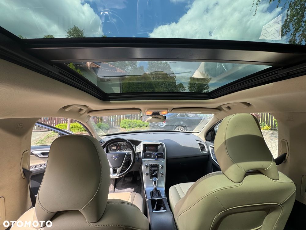 Volvo XC 60 D4 Drive-E Summum - 1
