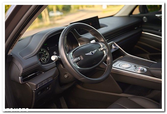 Genesis GV80 - 23