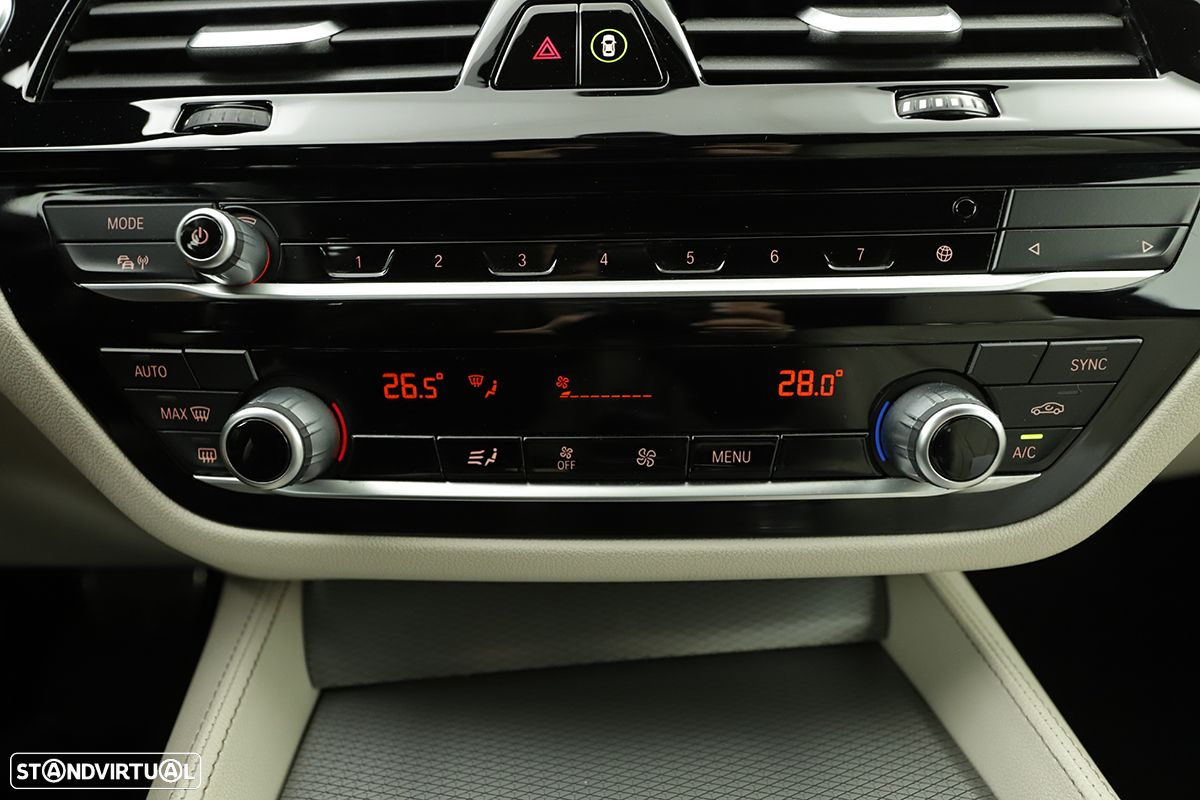 BMW 520 d Pack M Auto - 17