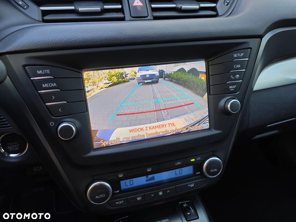 Toyota Avensis - 33