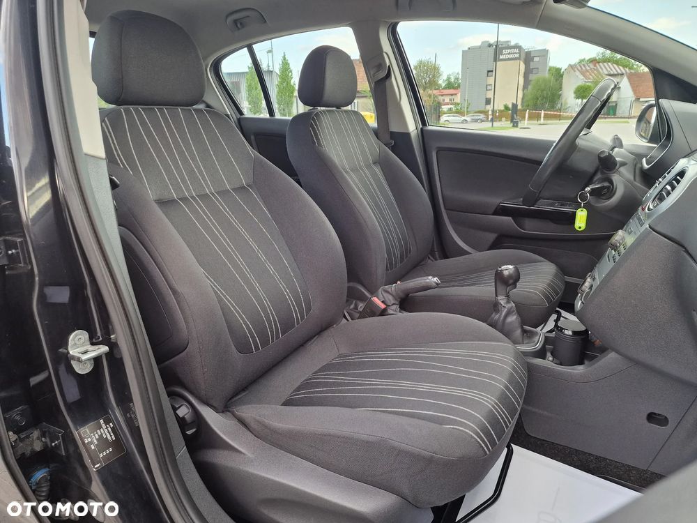 Opel Corsa 1.2 16V Edition - 27