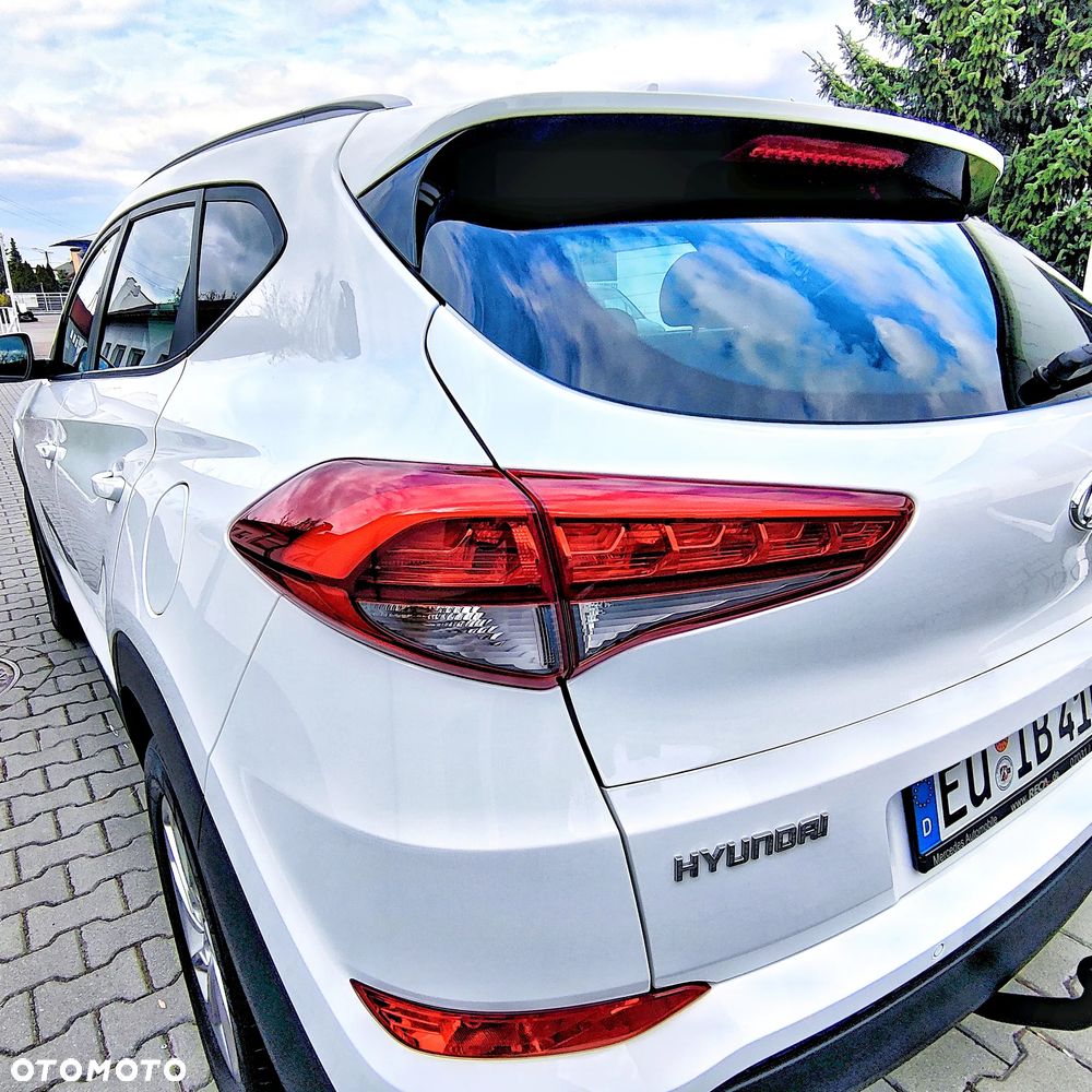 Hyundai Tucson blue 1.6 GDi 2WD Navi - 32