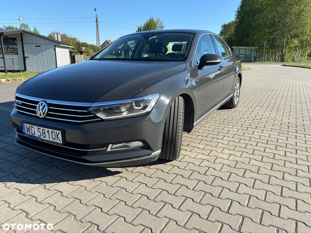 Volkswagen Passat 2.0 TDI Bi-Turbo BMT 4Mot Highline DSG - 2
