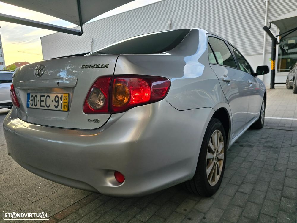 Toyota Corolla 1.4 D-4D - 3