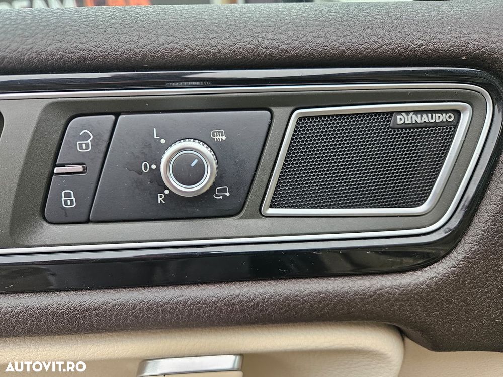 Volkswagen Touareg 3.0 V6 TDI BMT Terrain Tech - 19