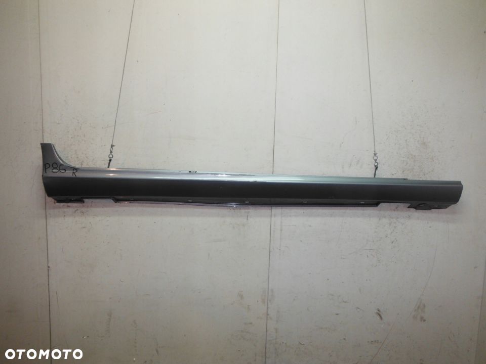 Mercedes CLS 218 prog progi nakladka Prawa - 1