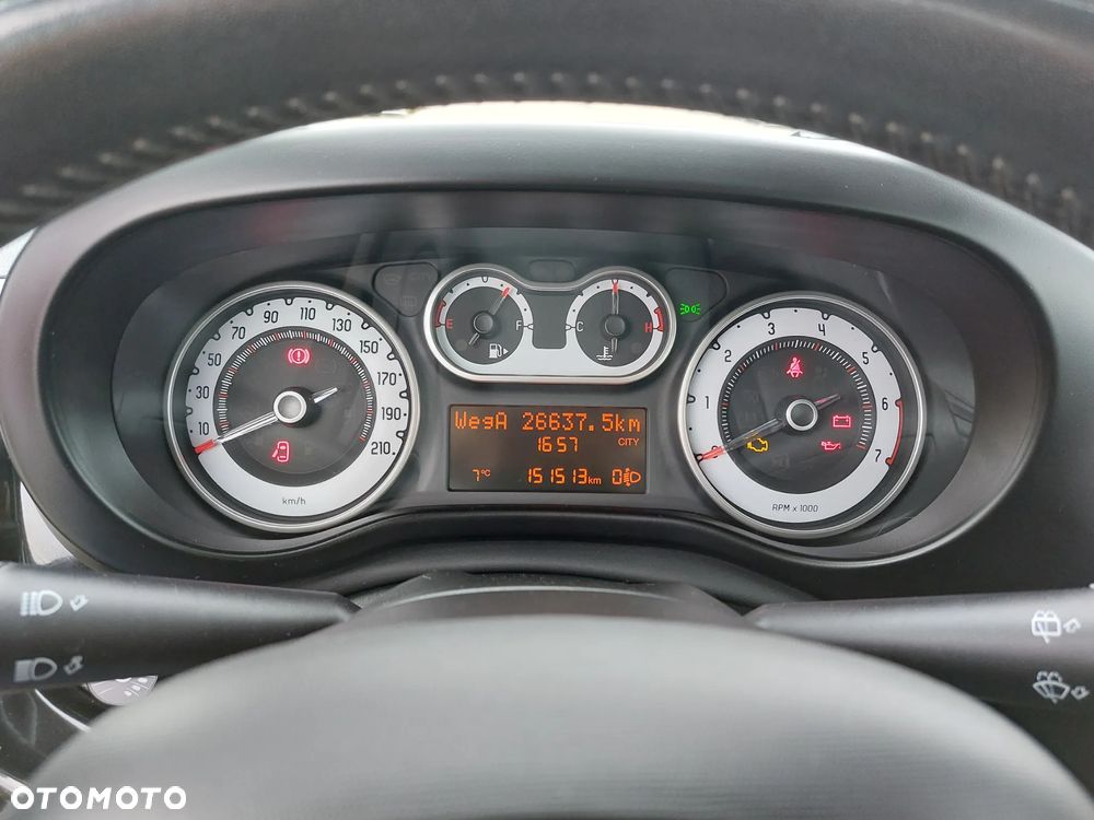 Fiat 500L 1.4 16V Opening Edition - 17