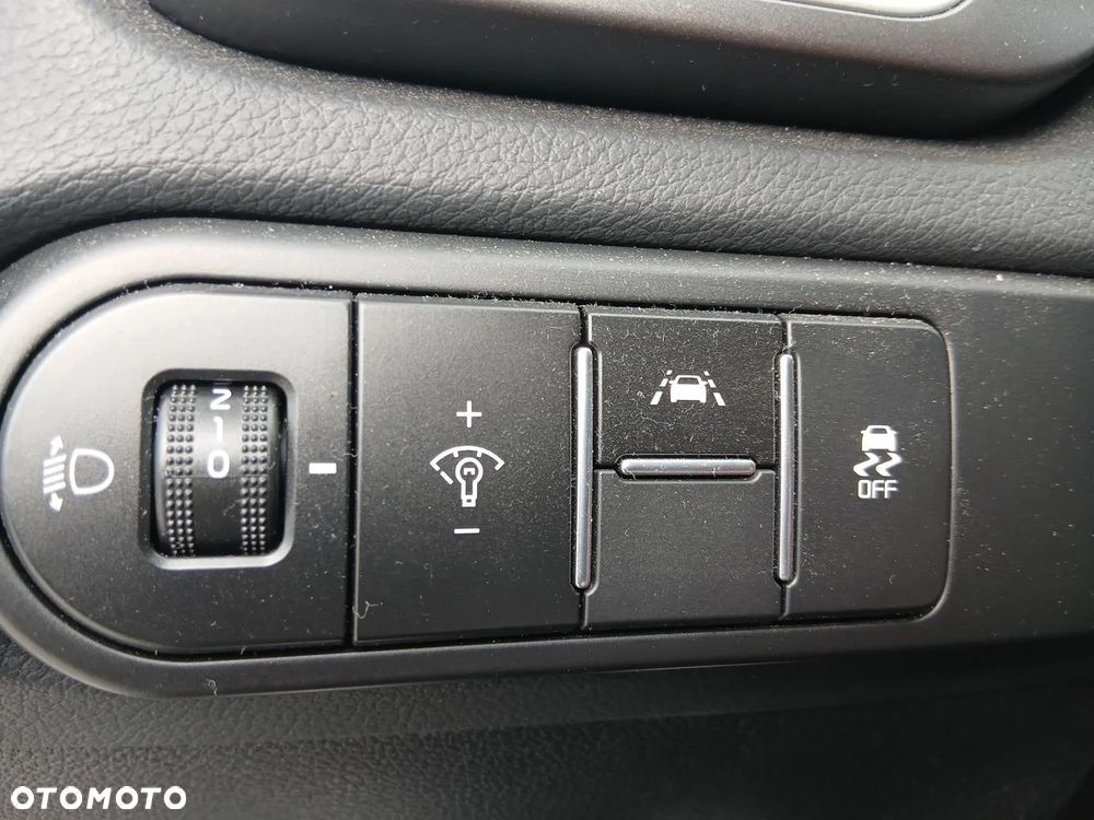 Kia Ceed 1.4 T-GDI M - 21