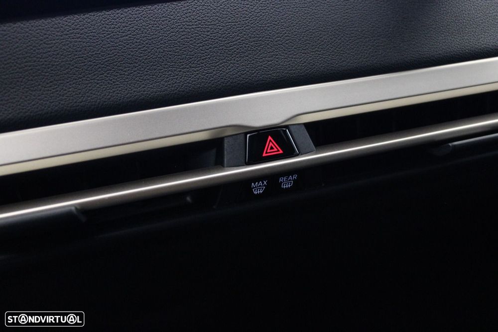 BMW iX xDrive 40 - 24