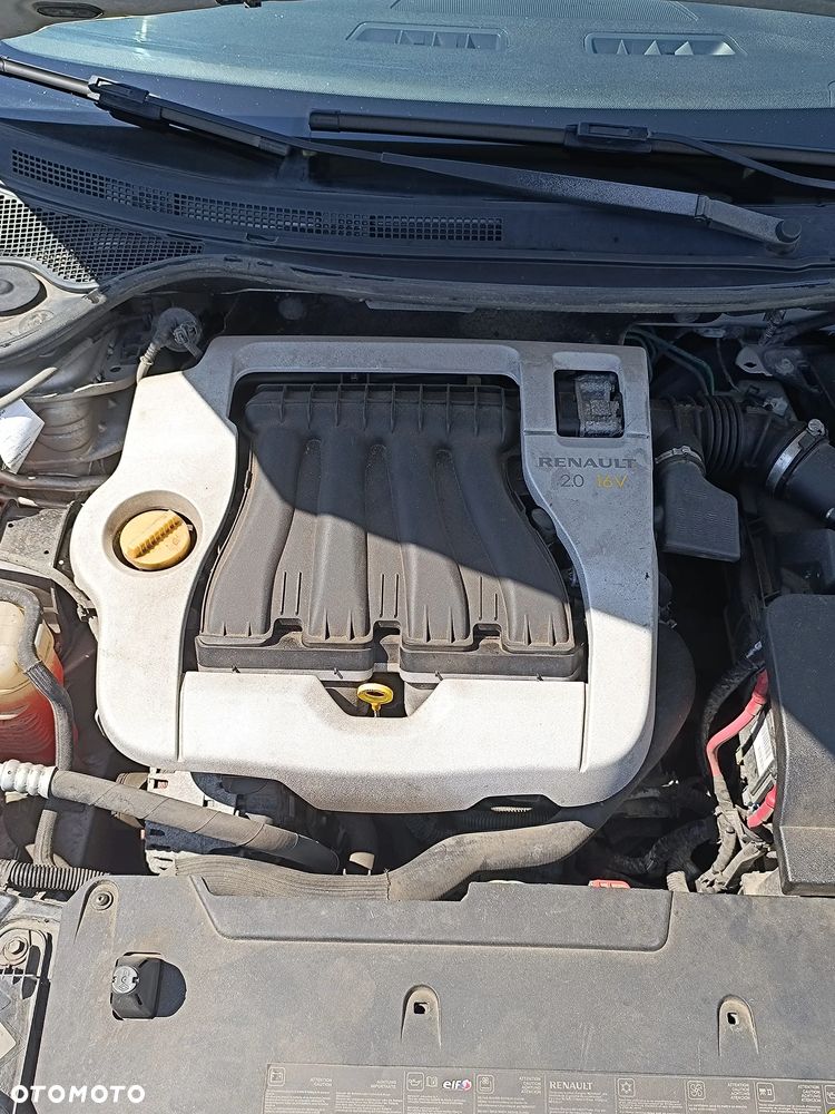 Renault Laguna 2.0 Authentique - 27