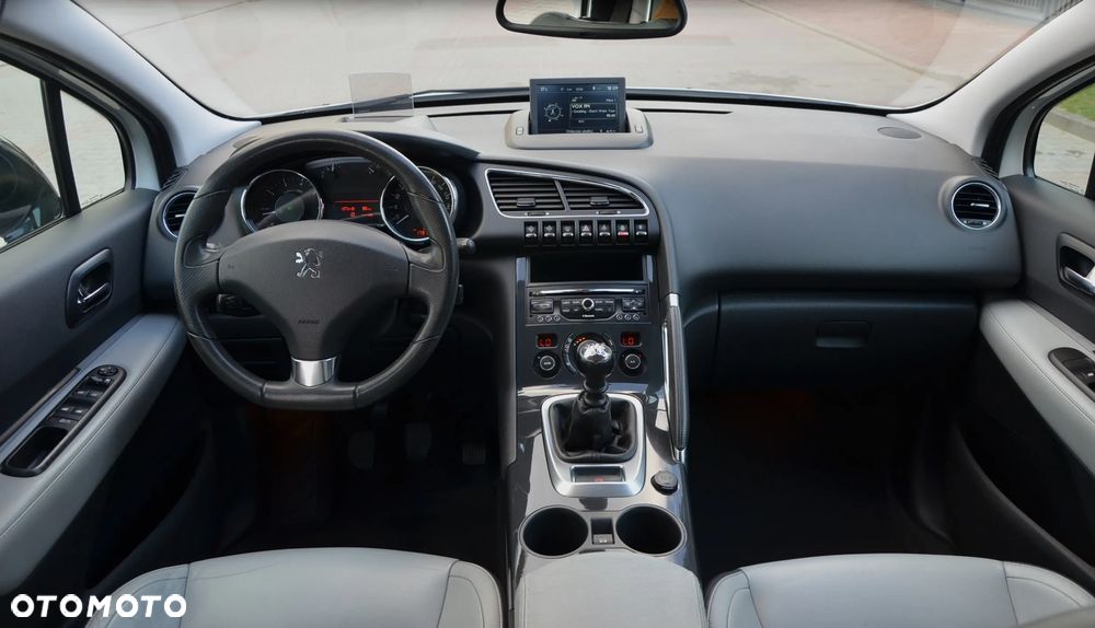 Peugeot 3008 - 22