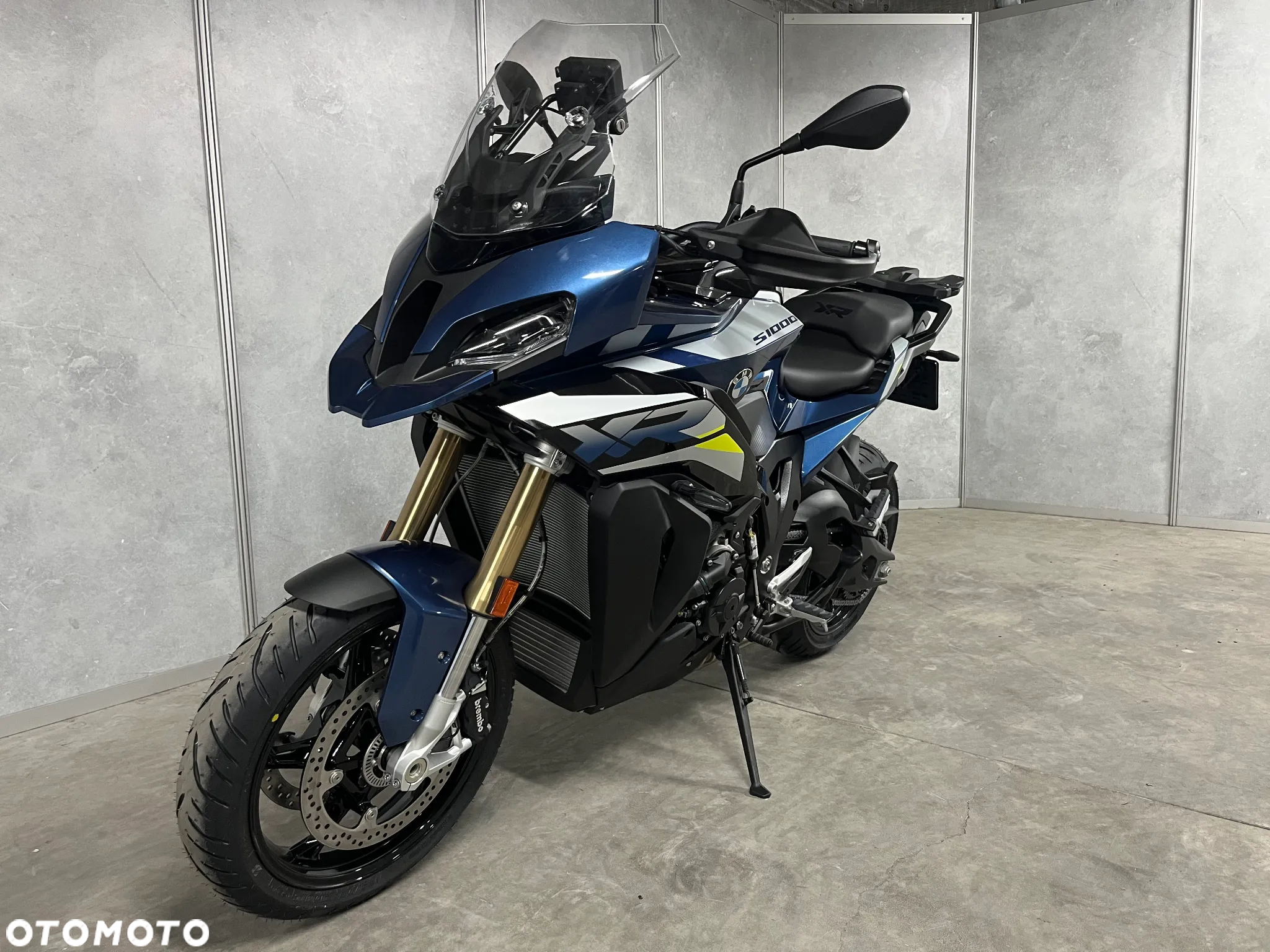BMW XR - 5