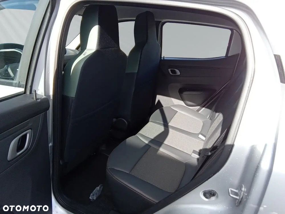 Dacia Spring Electric 24.3kWh 100 Extreme - 11
