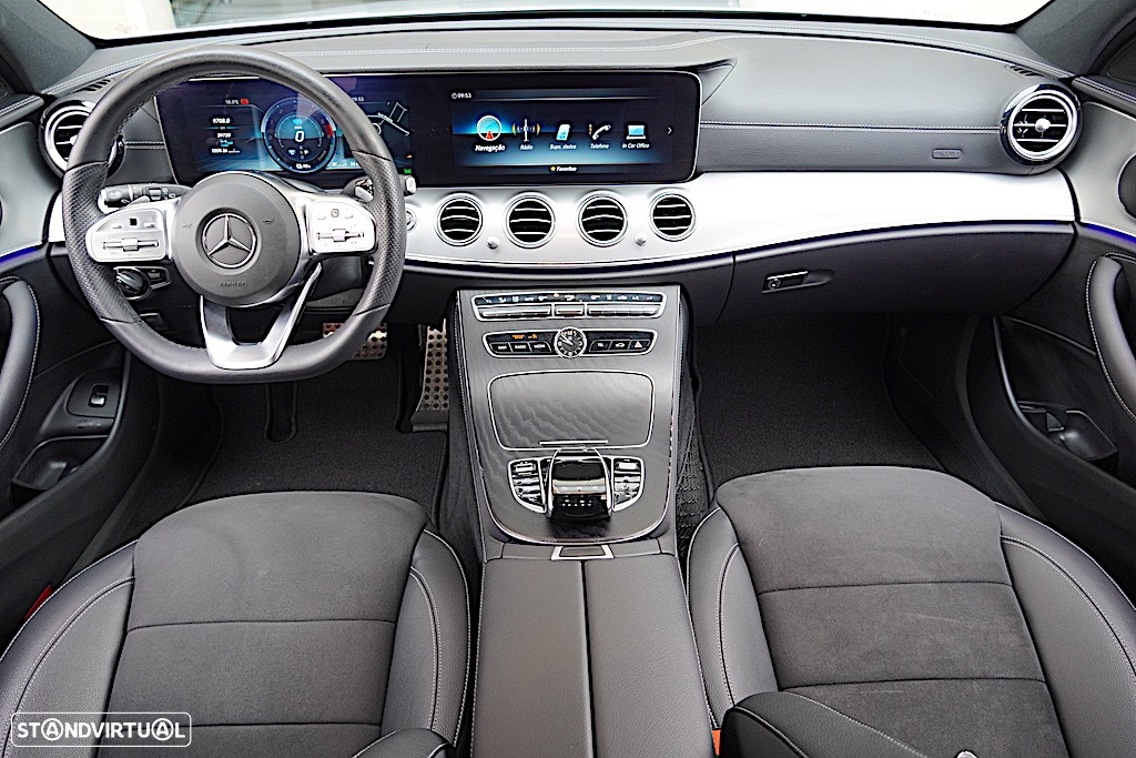 Mercedes-Benz E 300 de AMG Line - 30