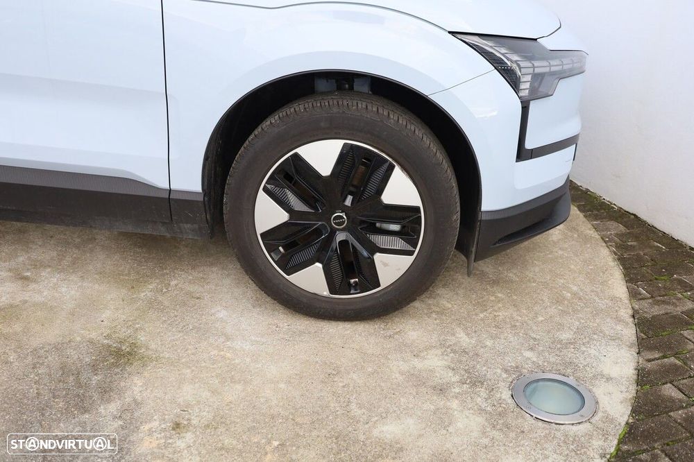 Volvo EX30 51 kWh Single Motor Core - 7