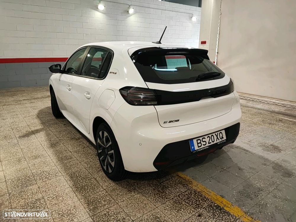 Peugeot e-208 50 kWh Style - 2