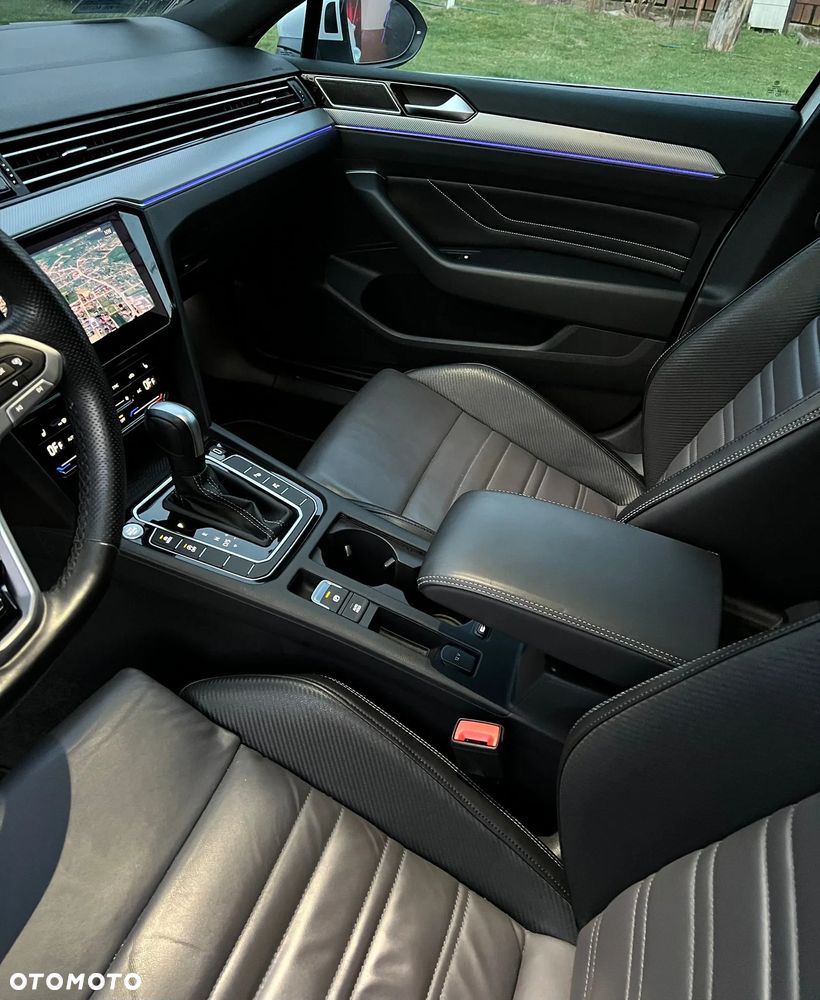 Volkswagen Passat 2.0 TSI Elegance DSG - 10