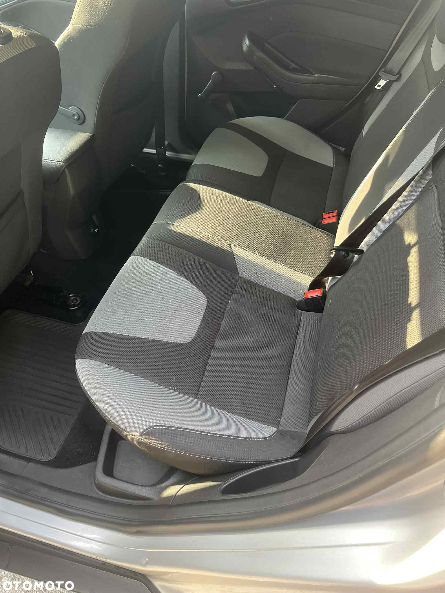 Ford Focus - 10