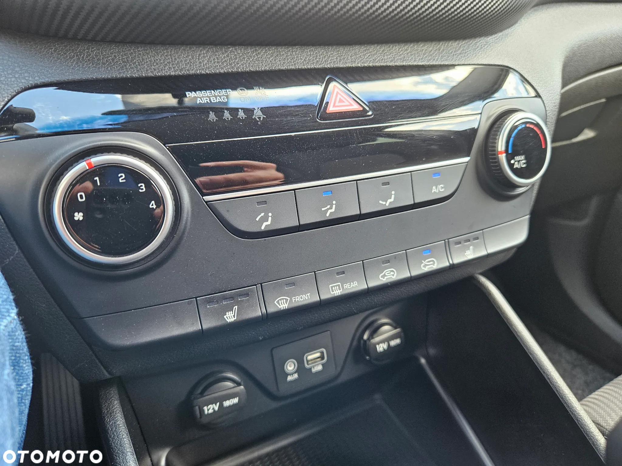 Hyundai Tucson 1.6 T-GDi Comfort 2WD - 26