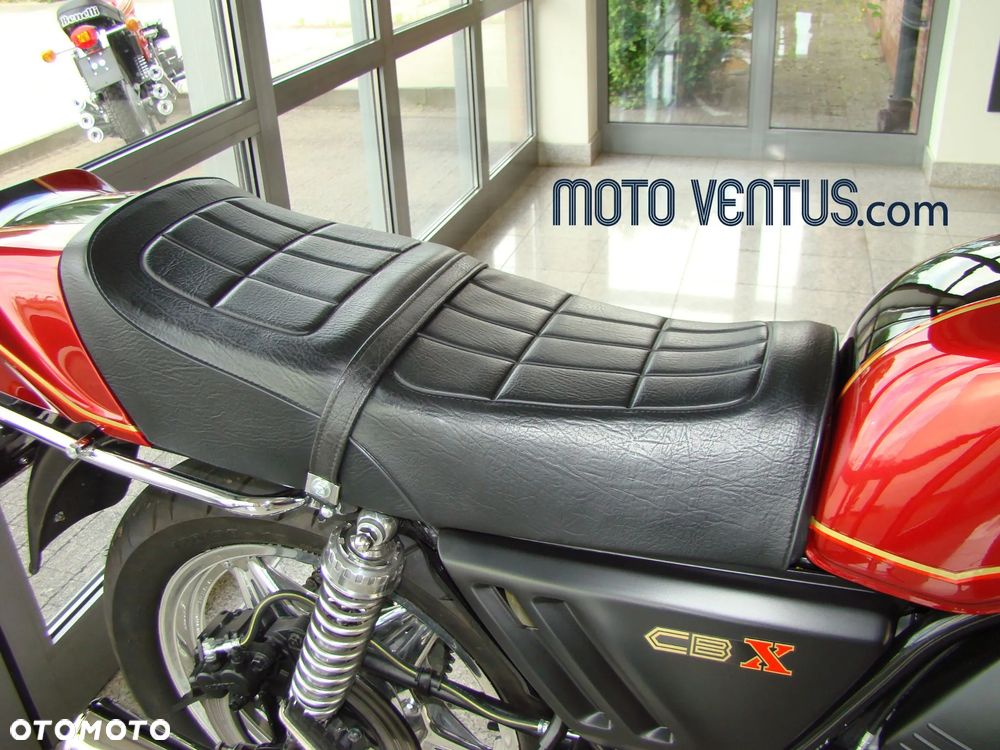 Honda CBX - 23