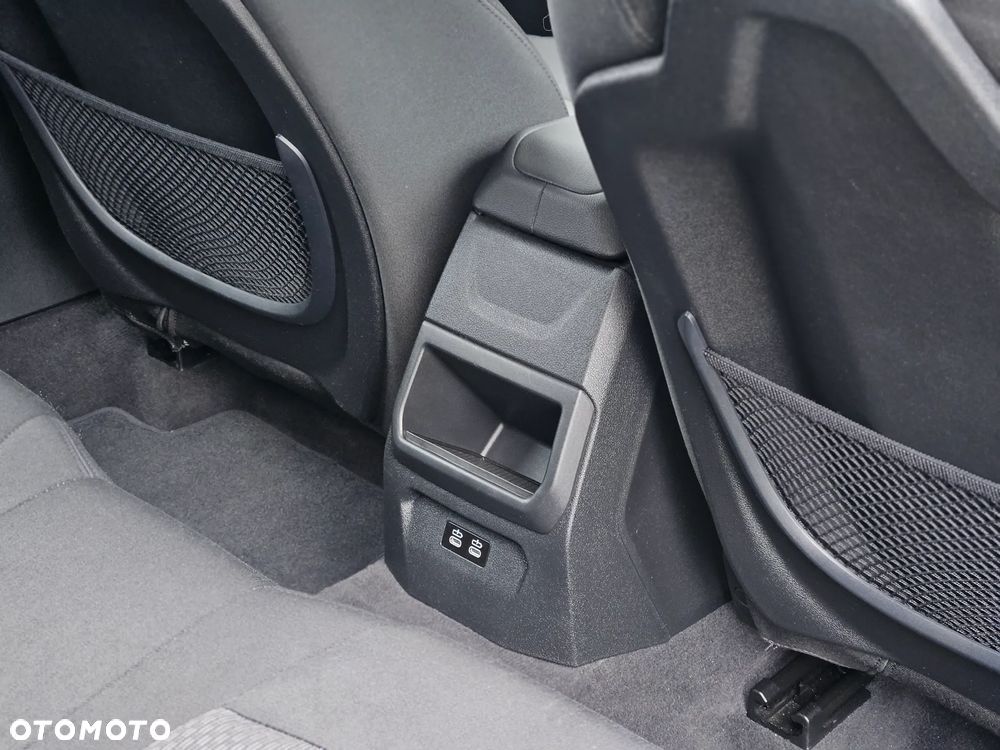 BMW Seria 1 118i Advantage - 12