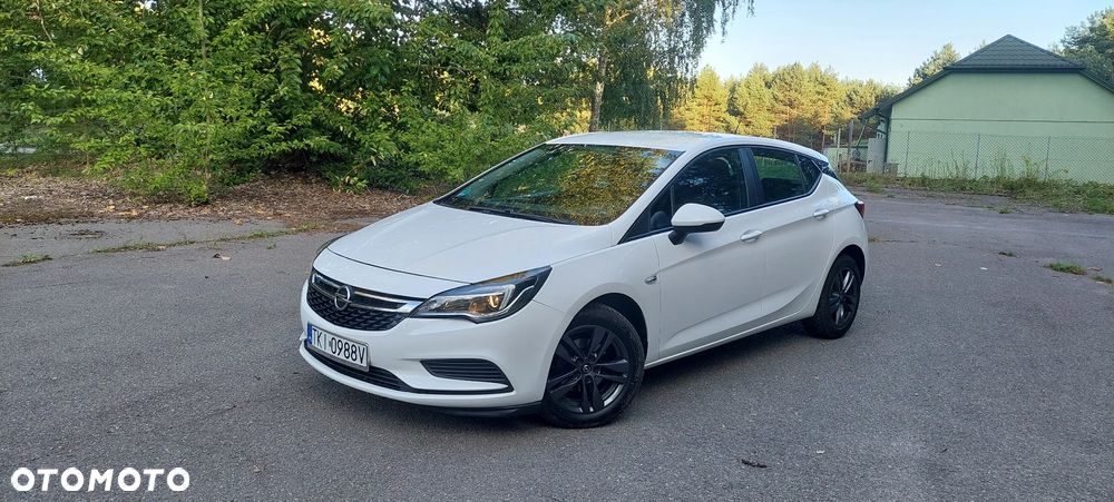Opel Astra - 2