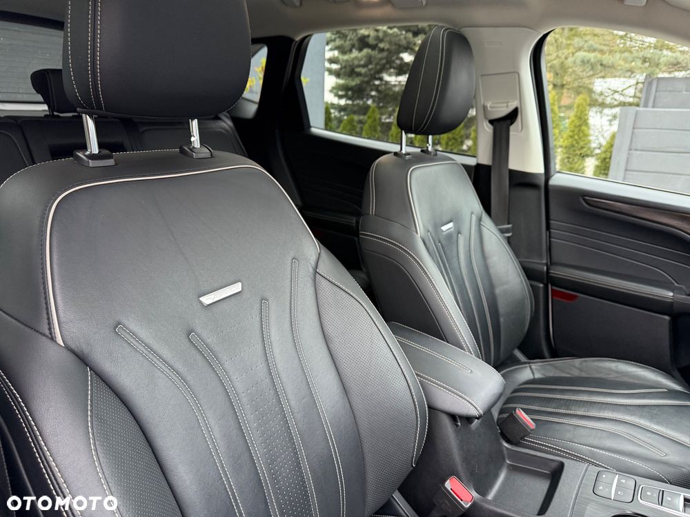 Ford Kuga 2.5P PHEV FWD Vignale - 18