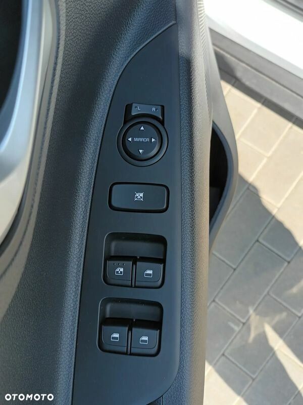 Kia Stonic 1.2 M - 14