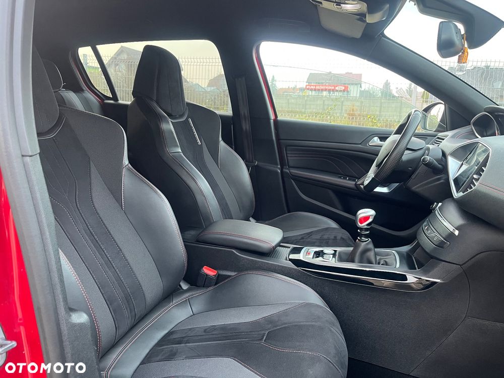 Peugeot 308 1.6 e-THP S&S GTi by Sport - 20