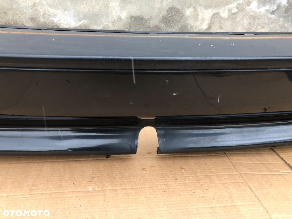 BMW E39 ZDERZAK tył touring hak COSMOSSCHWARZ 303 - 12