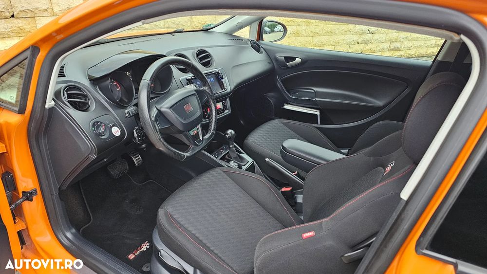 Seat Ibiza SC 1.4 TSI DSG FR - 18