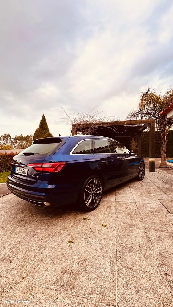 Audi A4 Avant 30 TDI S tronic advanced - 3