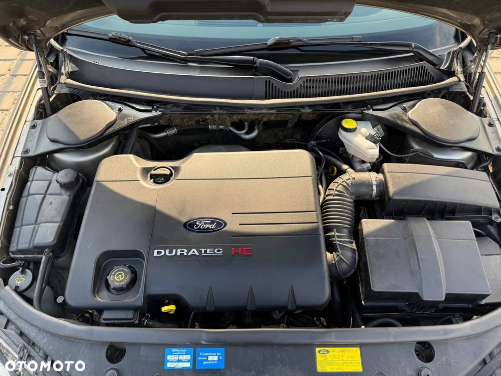 Ford Mondeo 2.0 Ghia - 20