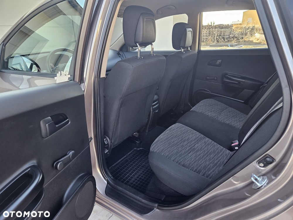 Kia Ceed 1.4 Comfort - 13