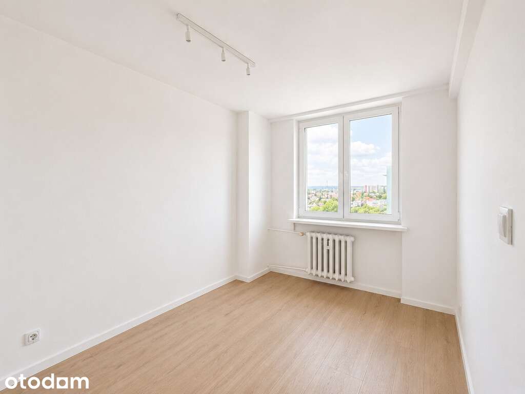 2 pokoje po remoncie | Balkon | 650 m od dworca