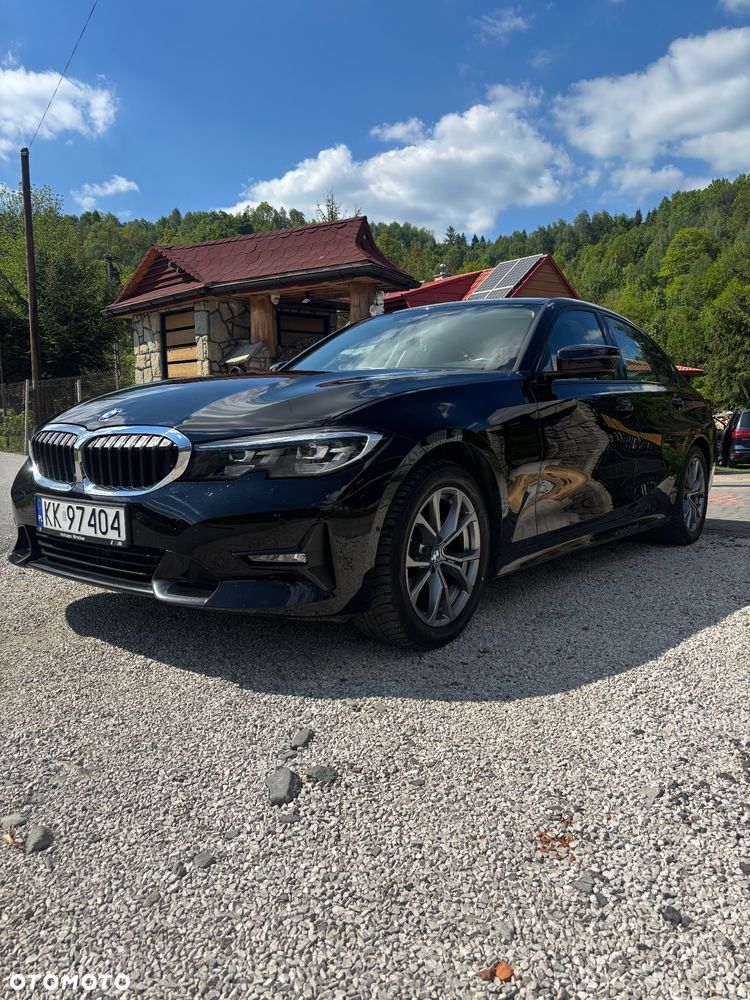 BMW Seria 3 318i Sport Line - 1