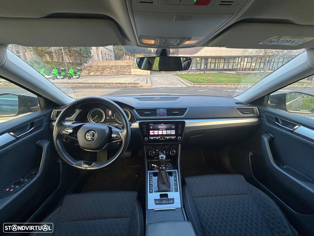 Skoda Superb Break - 9