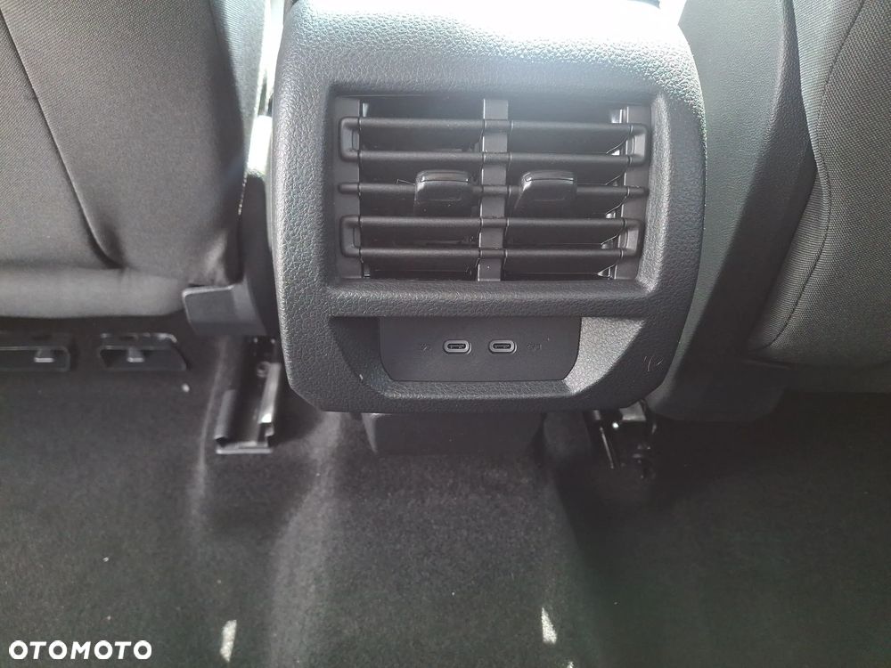 Volkswagen Caddy - 33